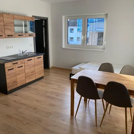 Mit Bad Und Kueche Rotgesbuttel